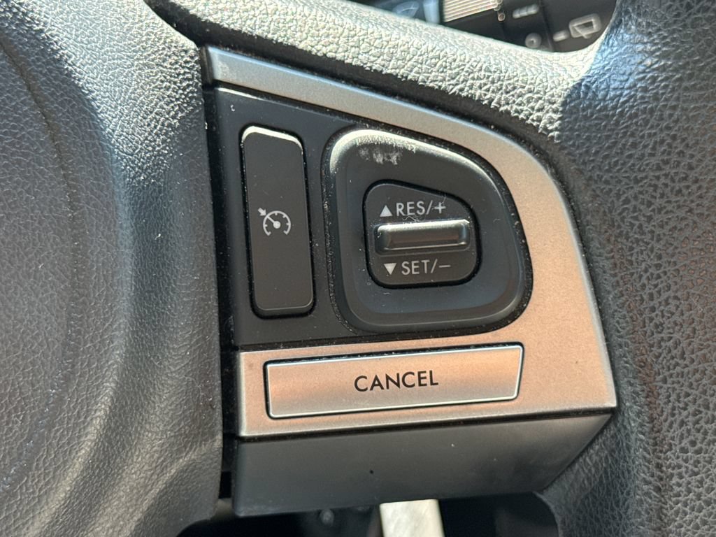Used 2017 Subaru Forester 2.5i AWD/4WD image 28