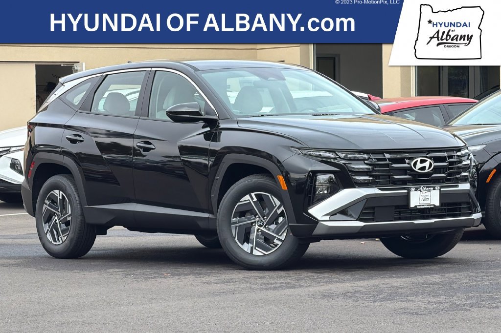 New 2026 Hyundai Tucson Blue SE AWD/4WD image 1
