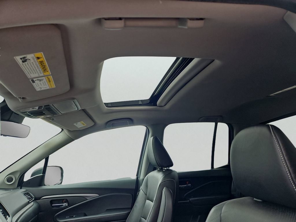 Certified 2023 Honda Ridgeline RTL image 15