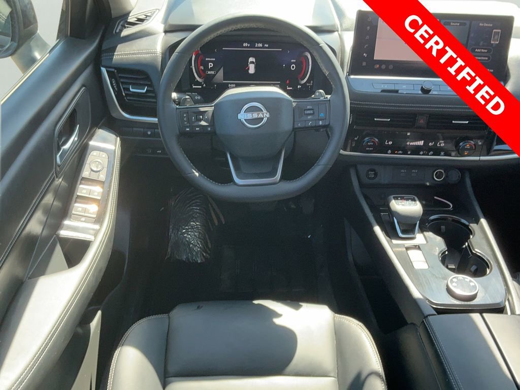 Certified 2026 Nissan Rogue SL AWD/4WD image 14