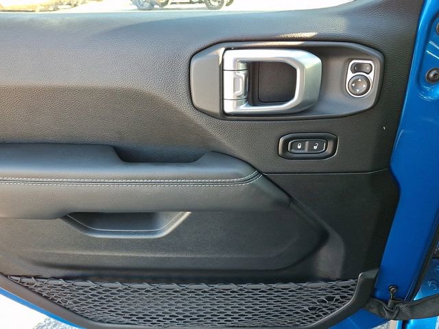 Used 2023 Jeep Wrangler Sahara w/ Cold Weather Group image 12