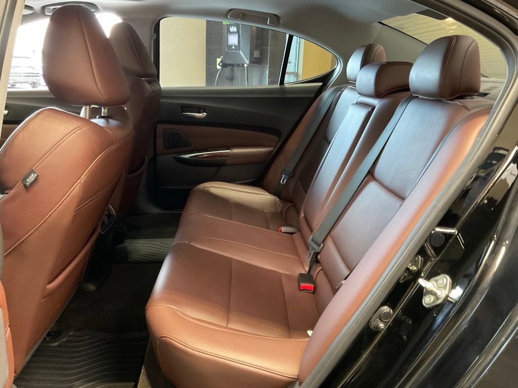 Certified 2017 Acura TLX w/ Technology Package FWD image 23