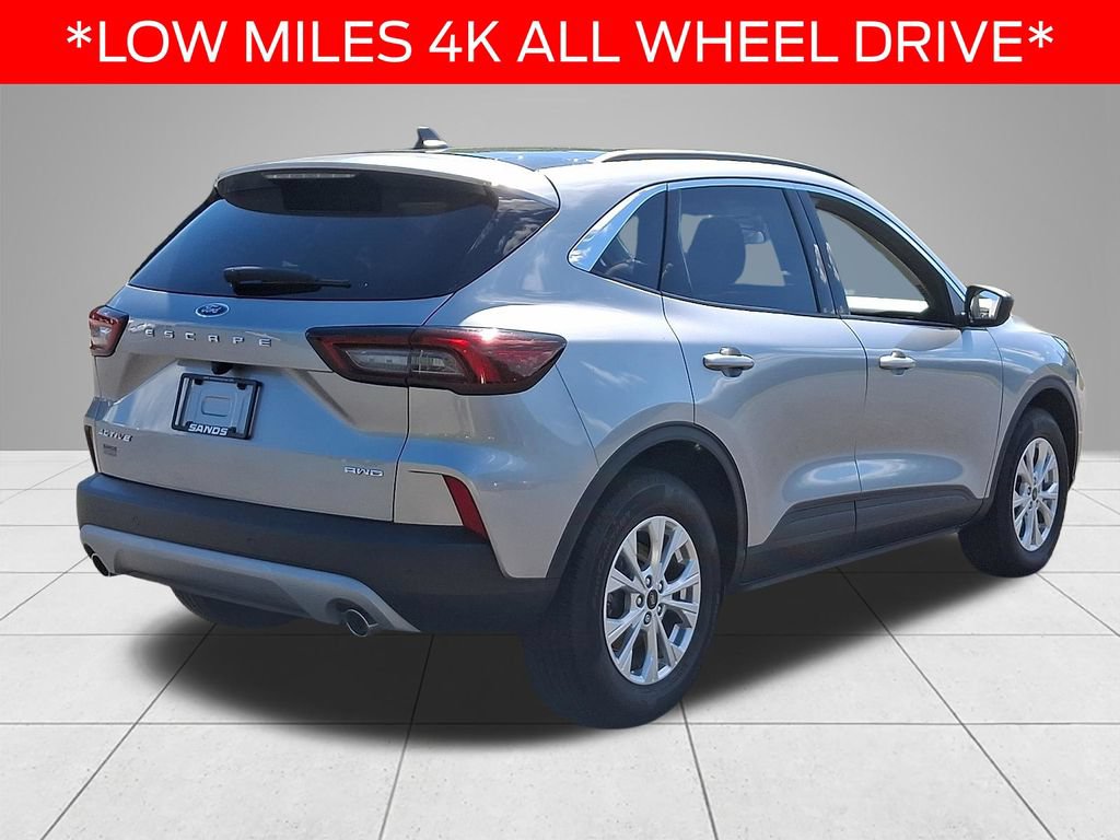 Used 2024 Ford Escape Active w/ Tech Pack #1 AWD/4WD image 4