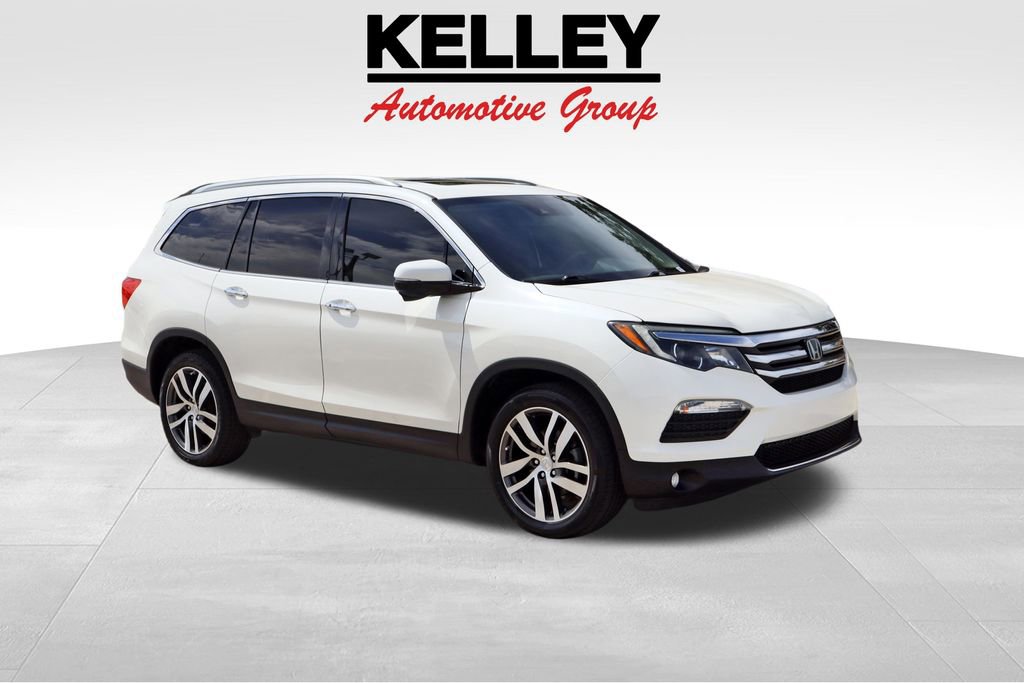 Used 2018 Honda Pilot Touring video 1