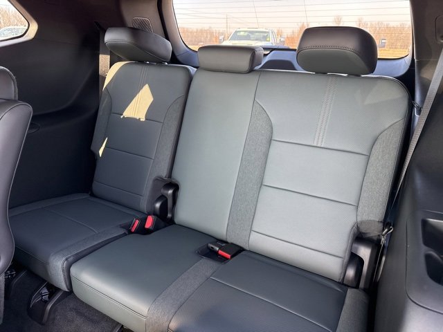 New 2026 GMC Acadia AT4 w/ Super Cruise Package image 12