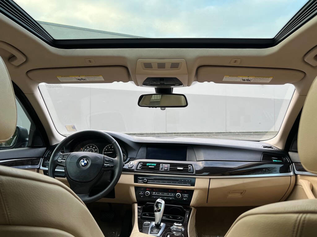 Used 2013 BMW 535i Sedan w/ Technology Pkg image 13