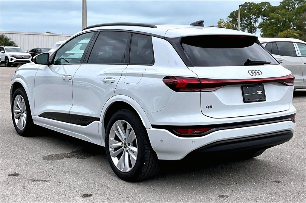 Used 2025 Audi Q6 e-tron Premium Plus w/ Premium Plus image 7