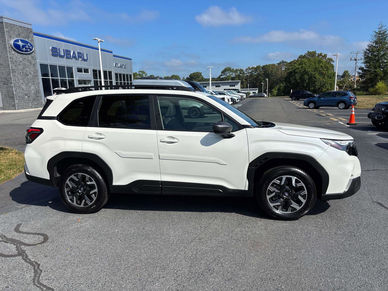 Certified 2025 Subaru Forester Premium image 2