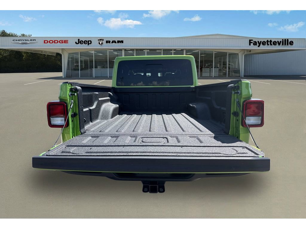 New 2025 Jeep Gladiator Sport image 9