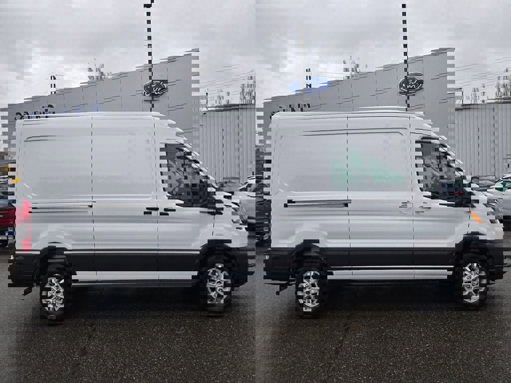 Used 2025 Ford Transit 250 148 Medium Roof image 4