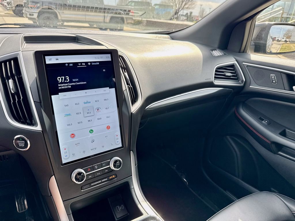 Certified 2021 Ford Edge ST-Line image 21