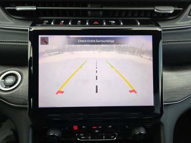 Used 2023 Jeep Grand Cherokee Overland w/ Luxury Tech Group IV image 21