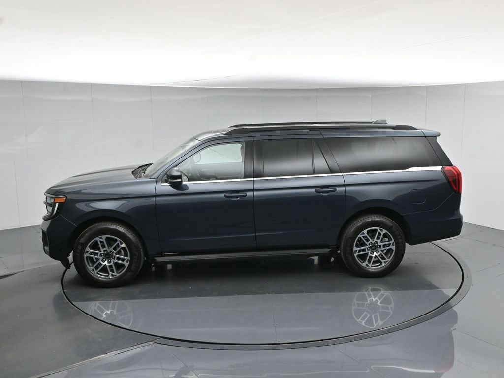 Used 2025 Ford Expedition Max Active RWD image 50