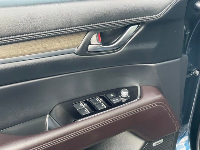 Used 2022 MAZDA CX-5 Signature image 11