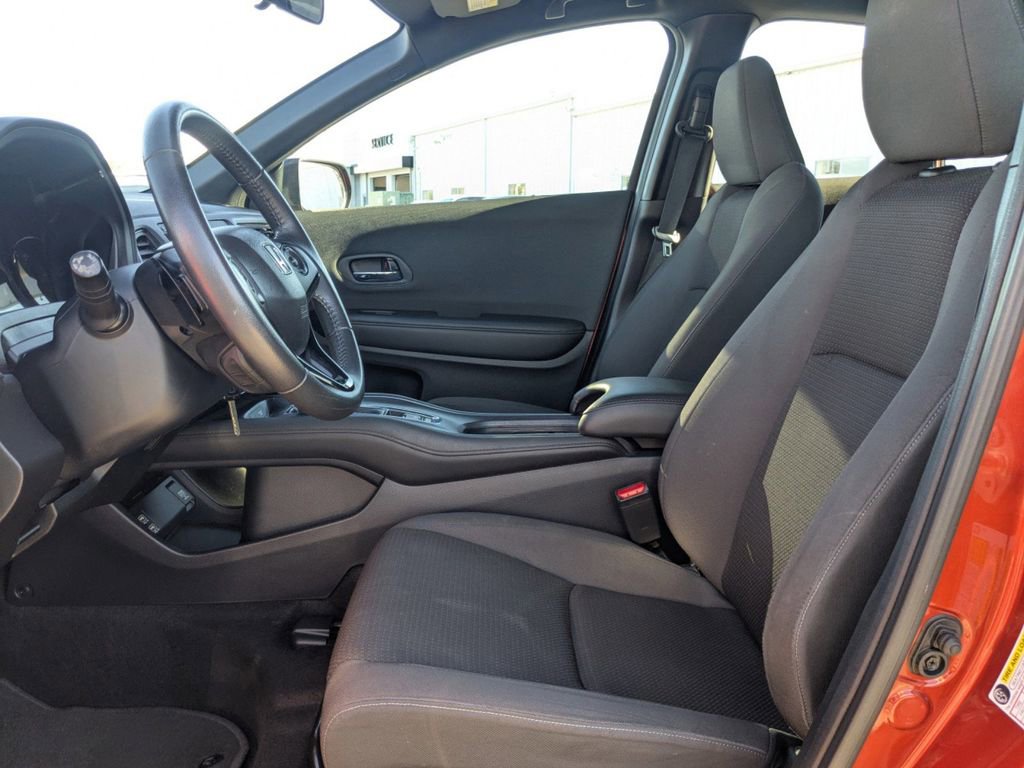 Used 2019 Honda HR-V Sport image 21