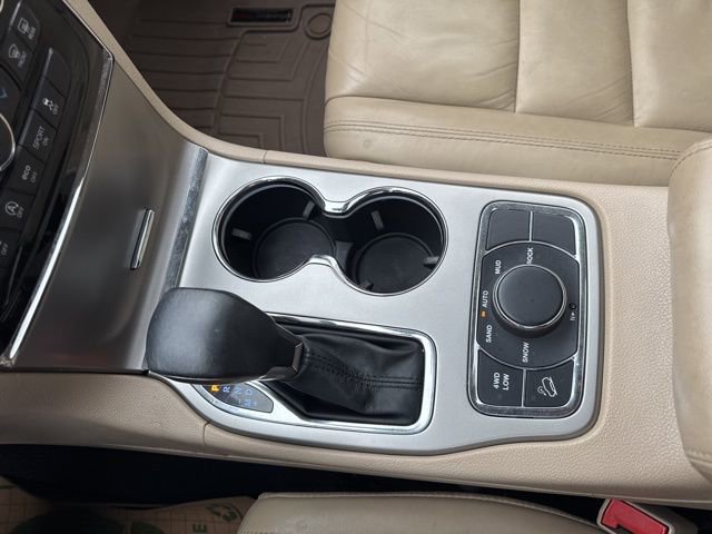 Used 2019 Jeep Grand Cherokee Limited AWD/4WD image 27