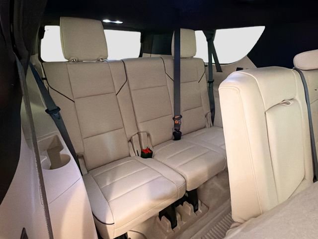 Certified 2024 Cadillac Escalade ESV Premium Luxury w/ Performance Package image 25