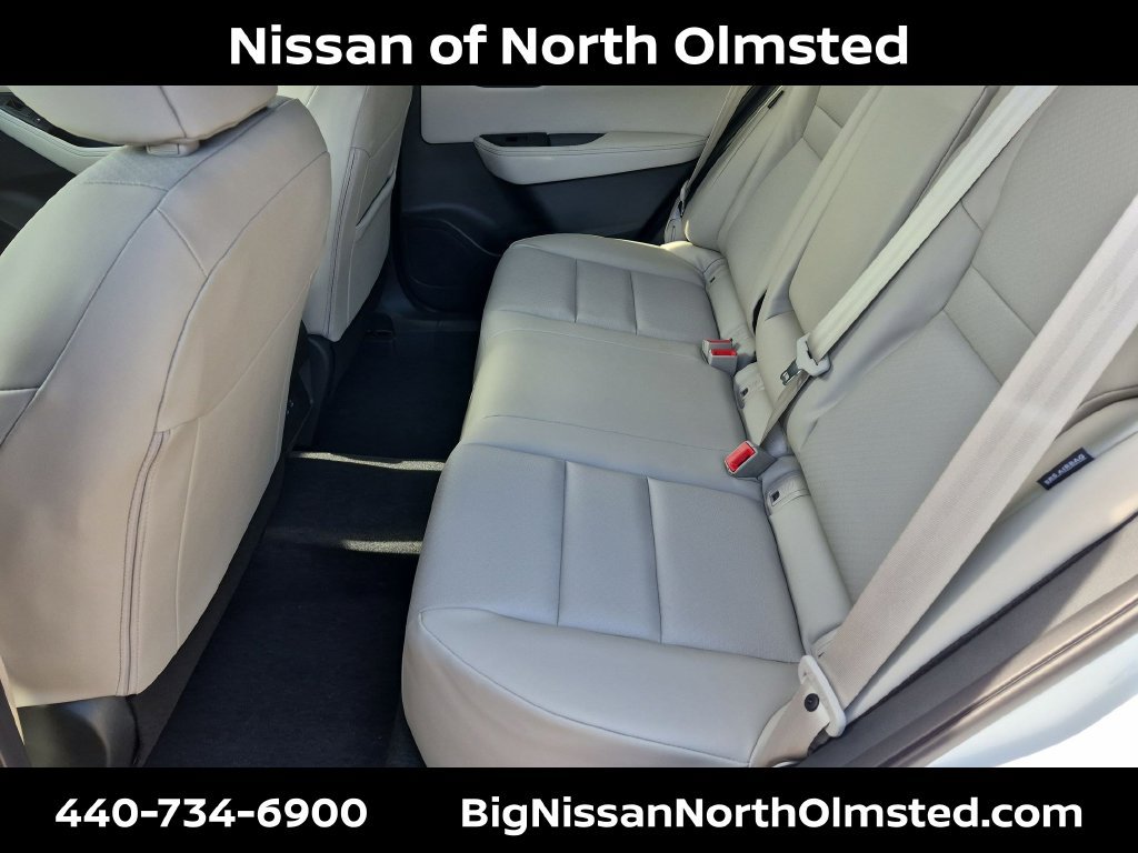 New 2026 Nissan Rogue Dark Armor AWD/4WD image 18