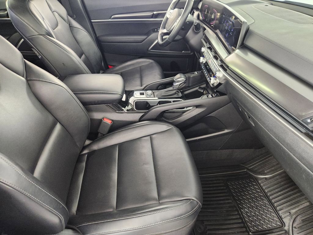 Used 2024 Kia Telluride S w/ S Sunroof Package image 15