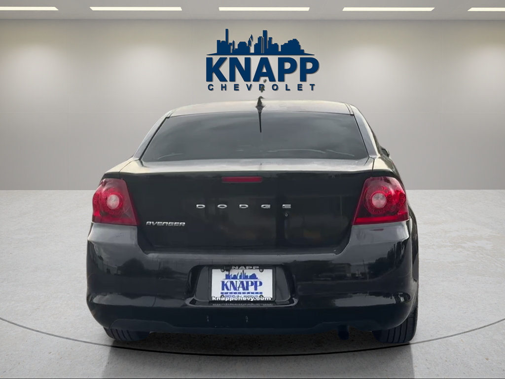 Used 2012 Dodge Avenger SXT FWD image 4