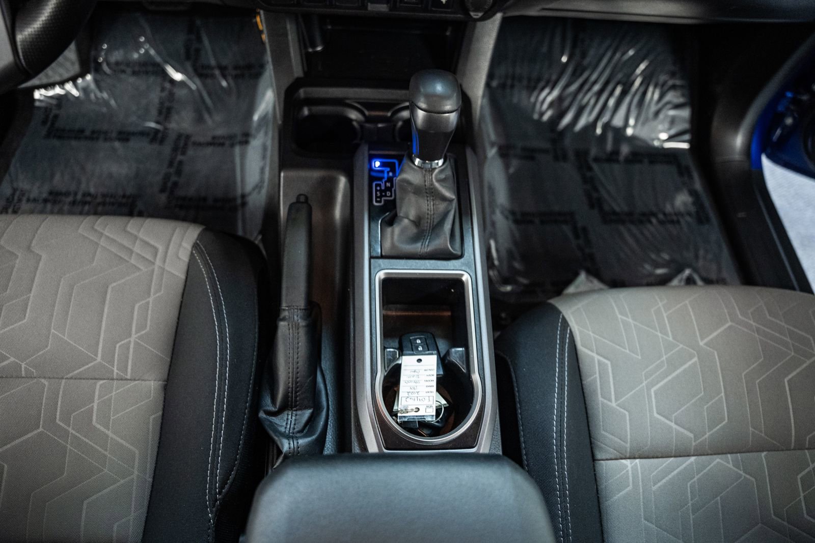 Used 2022 Toyota Tacoma TRD Sport image 37