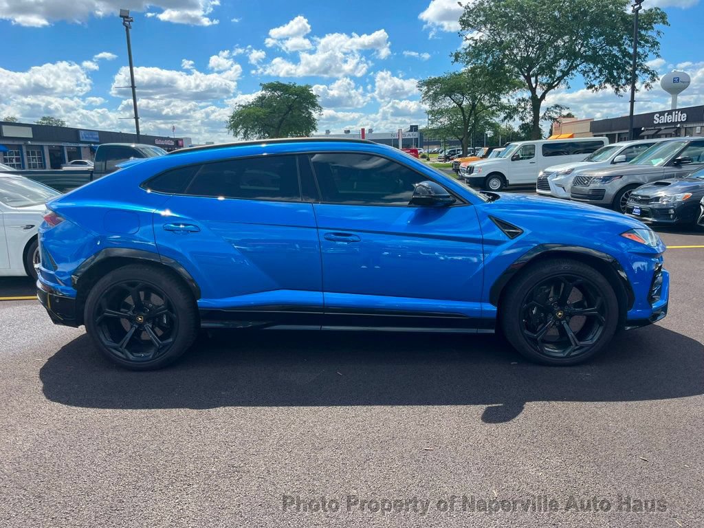 Used 2019 Lamborghini Urus AWD/4WD image 8