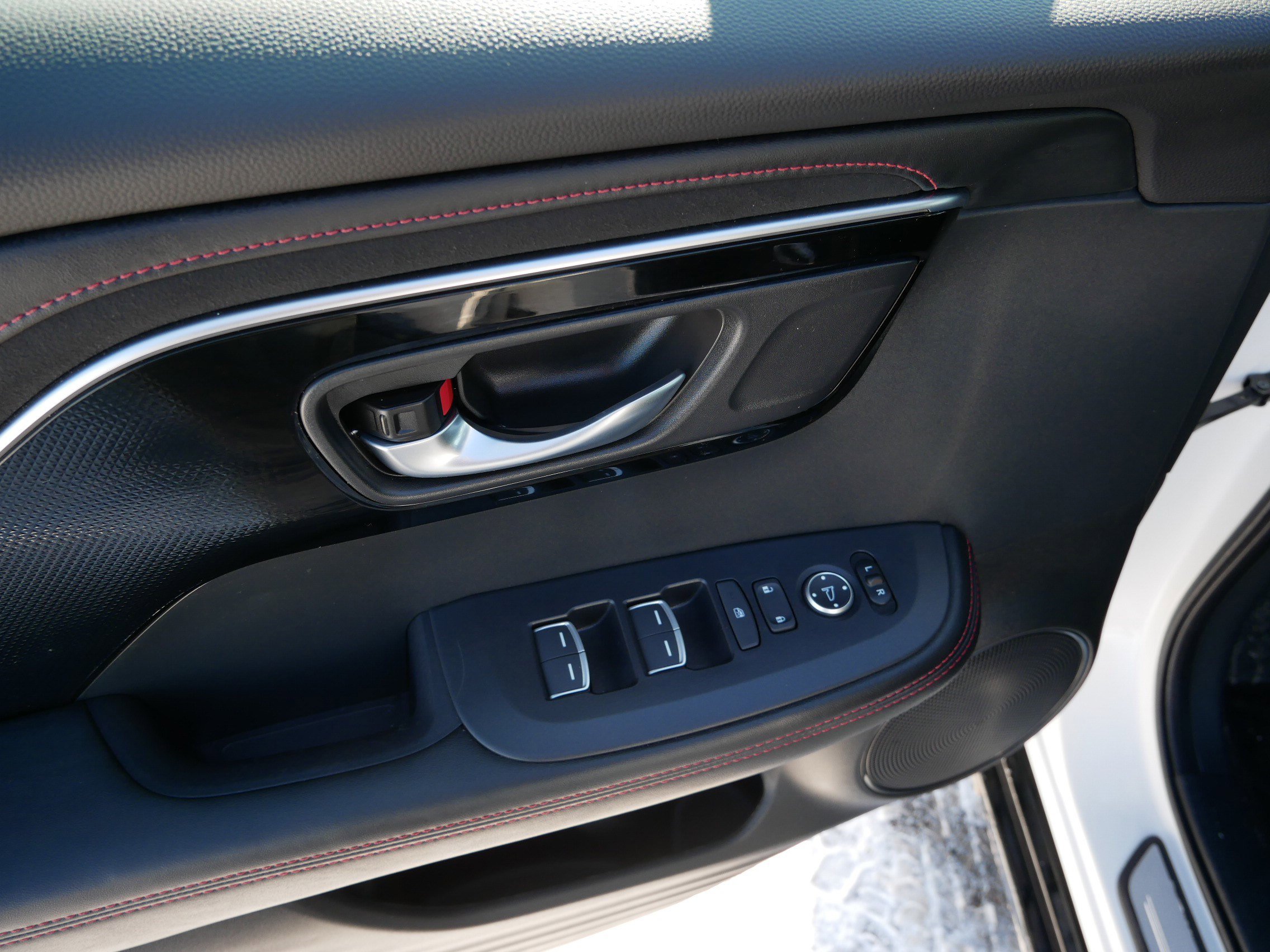 Certified 2025 Acura ADX A-Spec image 20