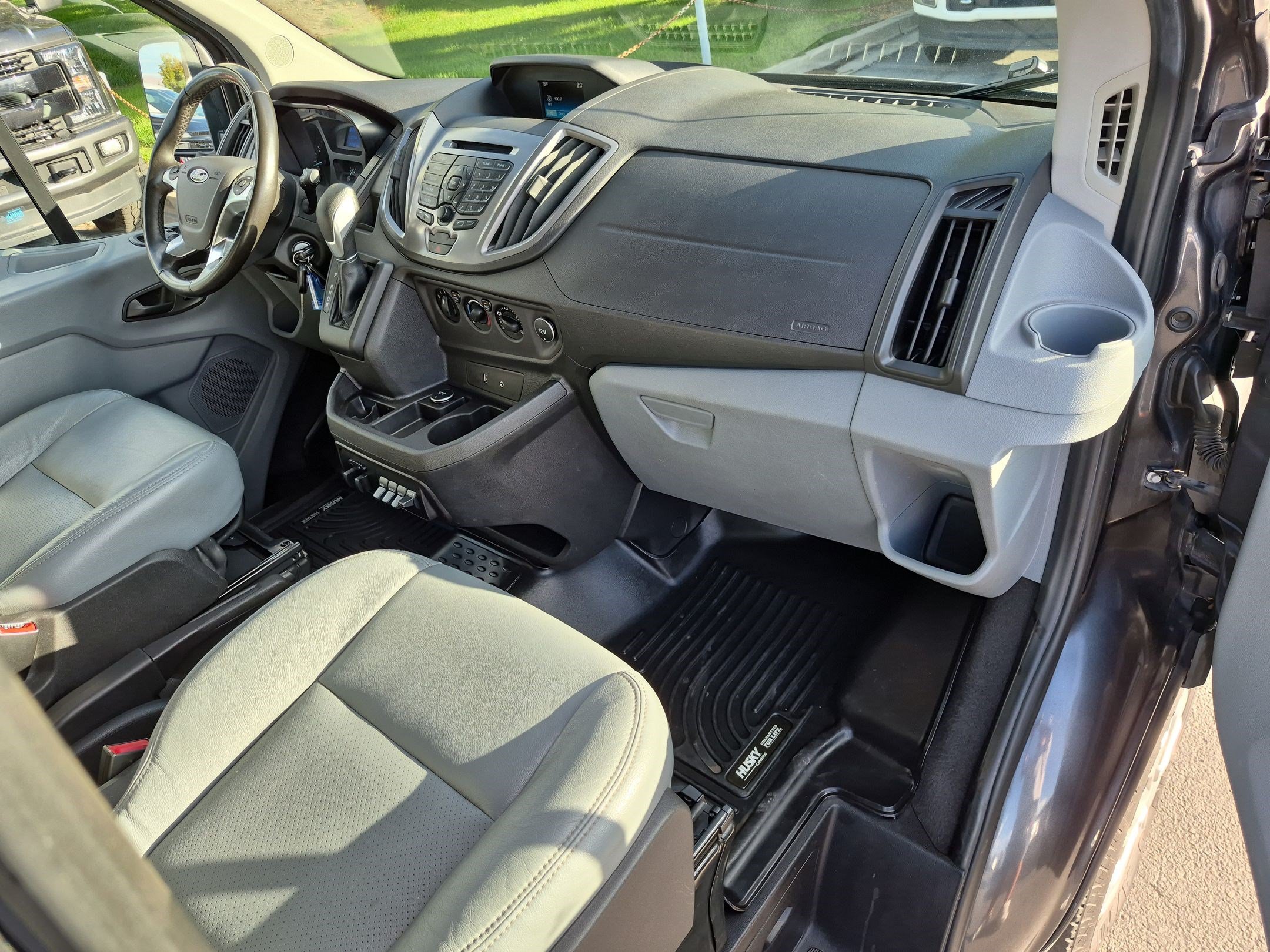 Used 2016 Ford Transit 350 XLT RWD image 30