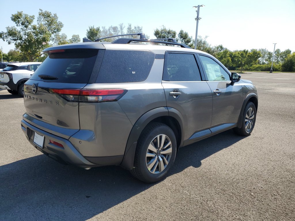 New 2026 Nissan Pathfinder SL FWD image 4