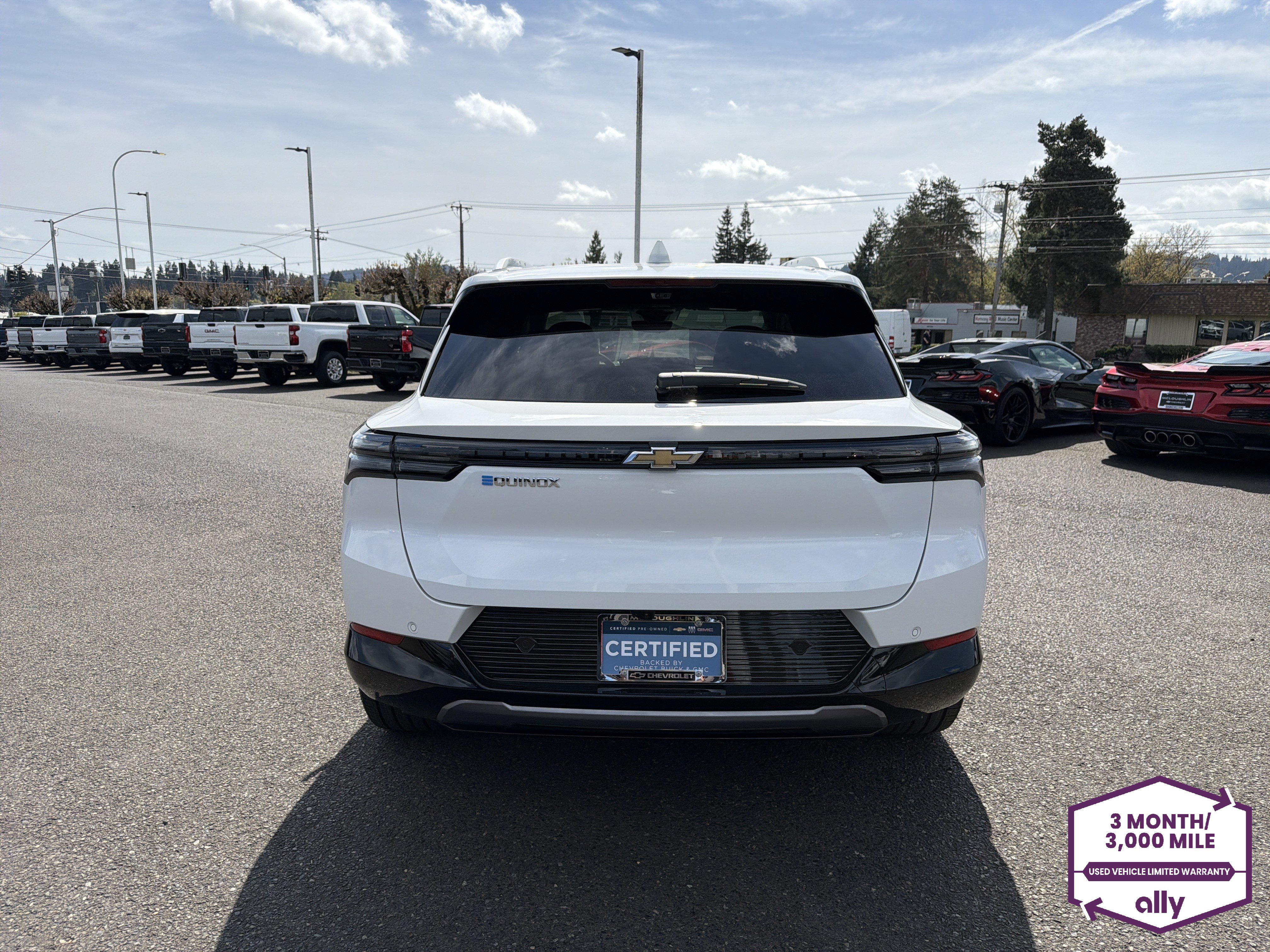 Certified 2026 Chevrolet Equinox EV LT w/ Convenience Package II FWD image 4