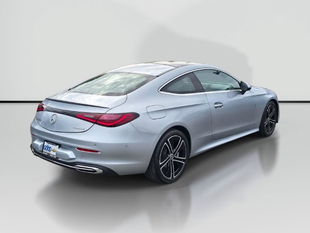 Used 2024 Mercedes-Benz CLE 300 4MATIC Coupe image 5
