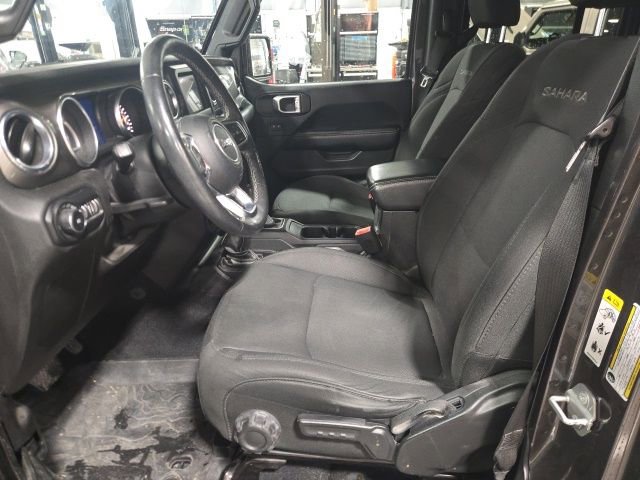 Used 2018 Jeep Wrangler Unlimited Sahara w/ LED Lighting Group image 14