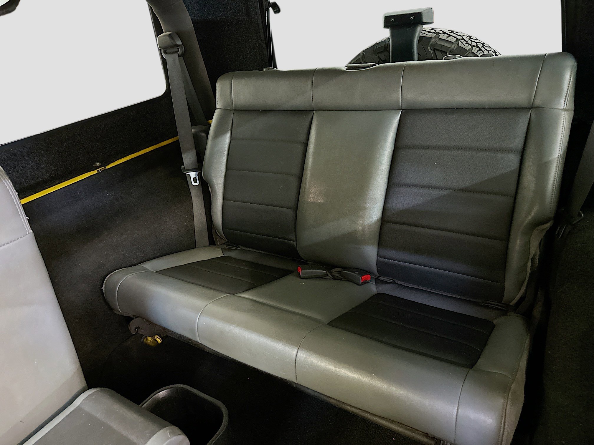 Used 2009 Jeep Wrangler X image 26