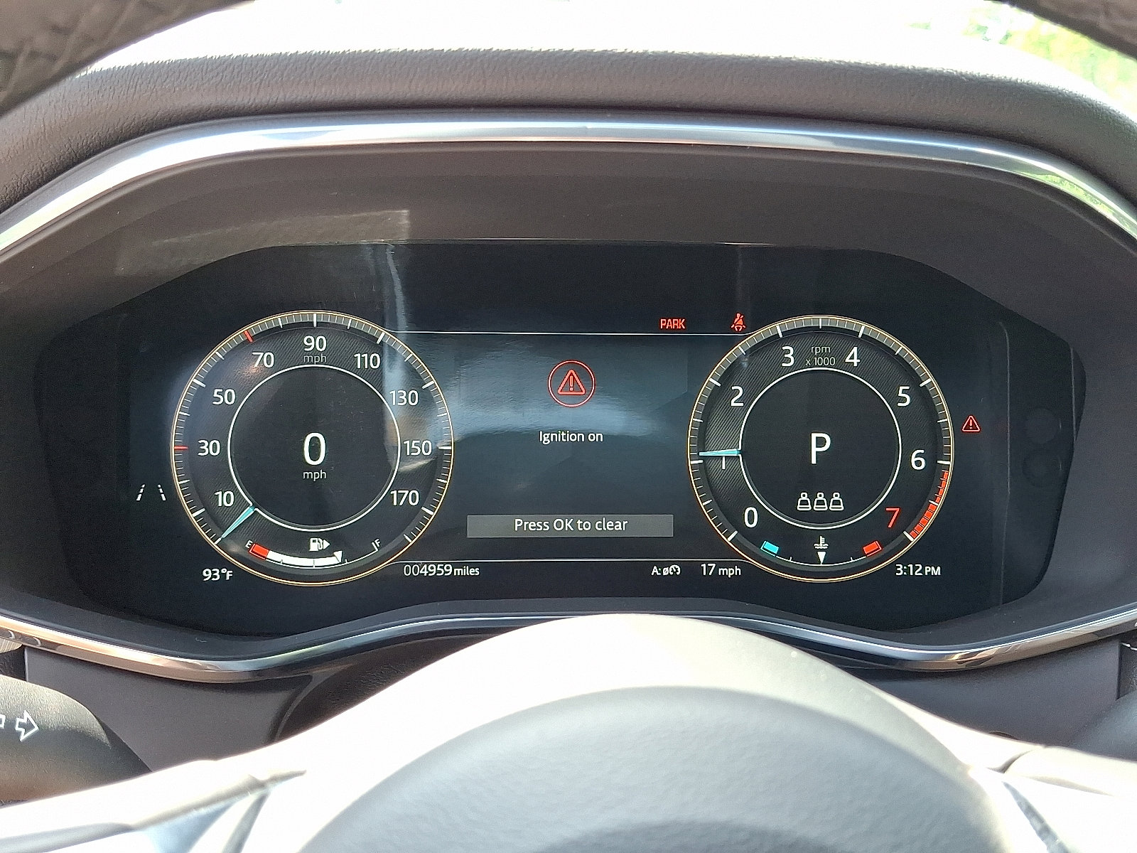 Used 2025 Jaguar F-PACE R-Dynamic S image 23