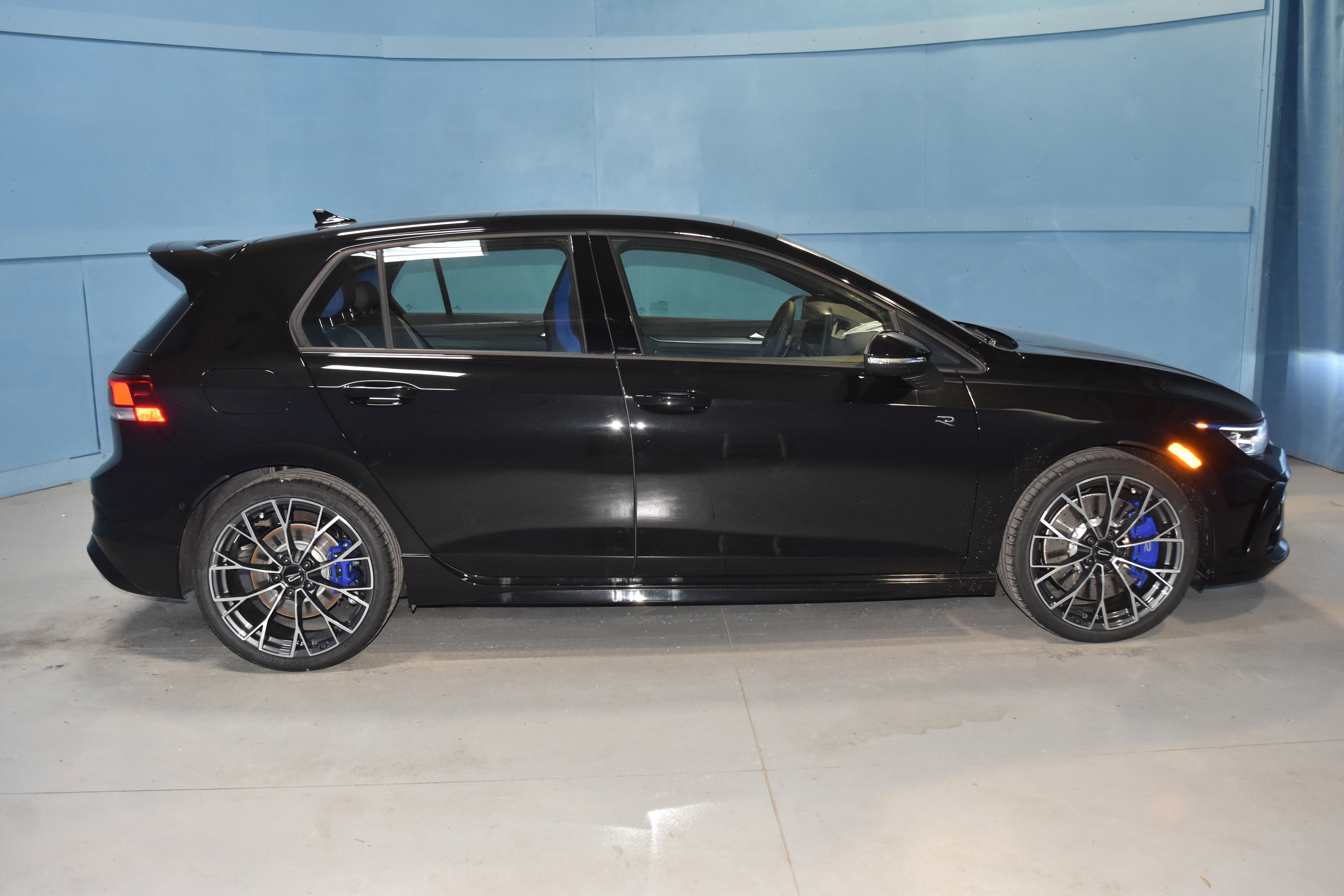 New 2026 Volkswagen Golf image 17