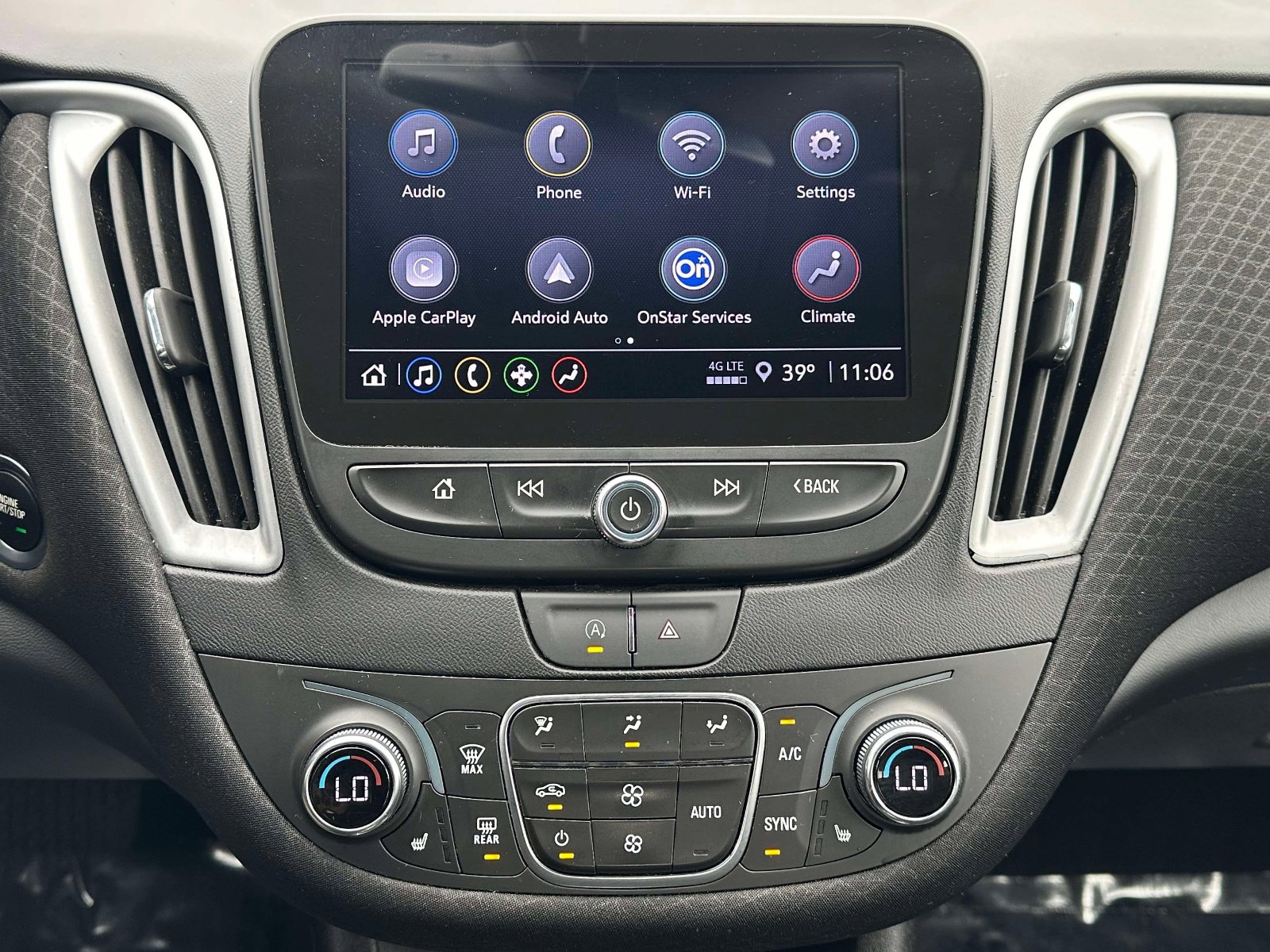 Certified 2024 Chevrolet Malibu LT image 8