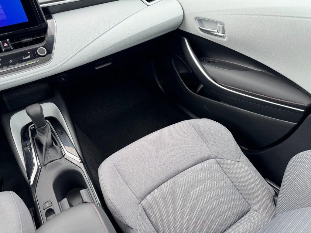 Used 2023 Toyota Corolla SE w/ SE Premium Package FWD image 15