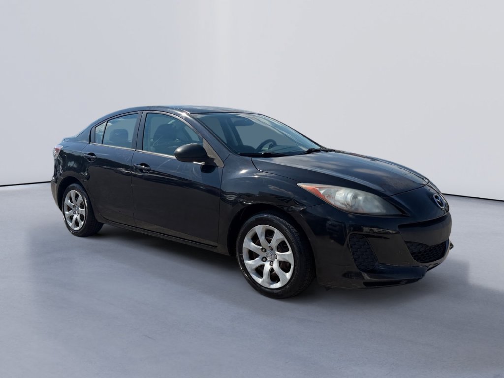 Used 2013 MAZDA MAZDA3 i SV