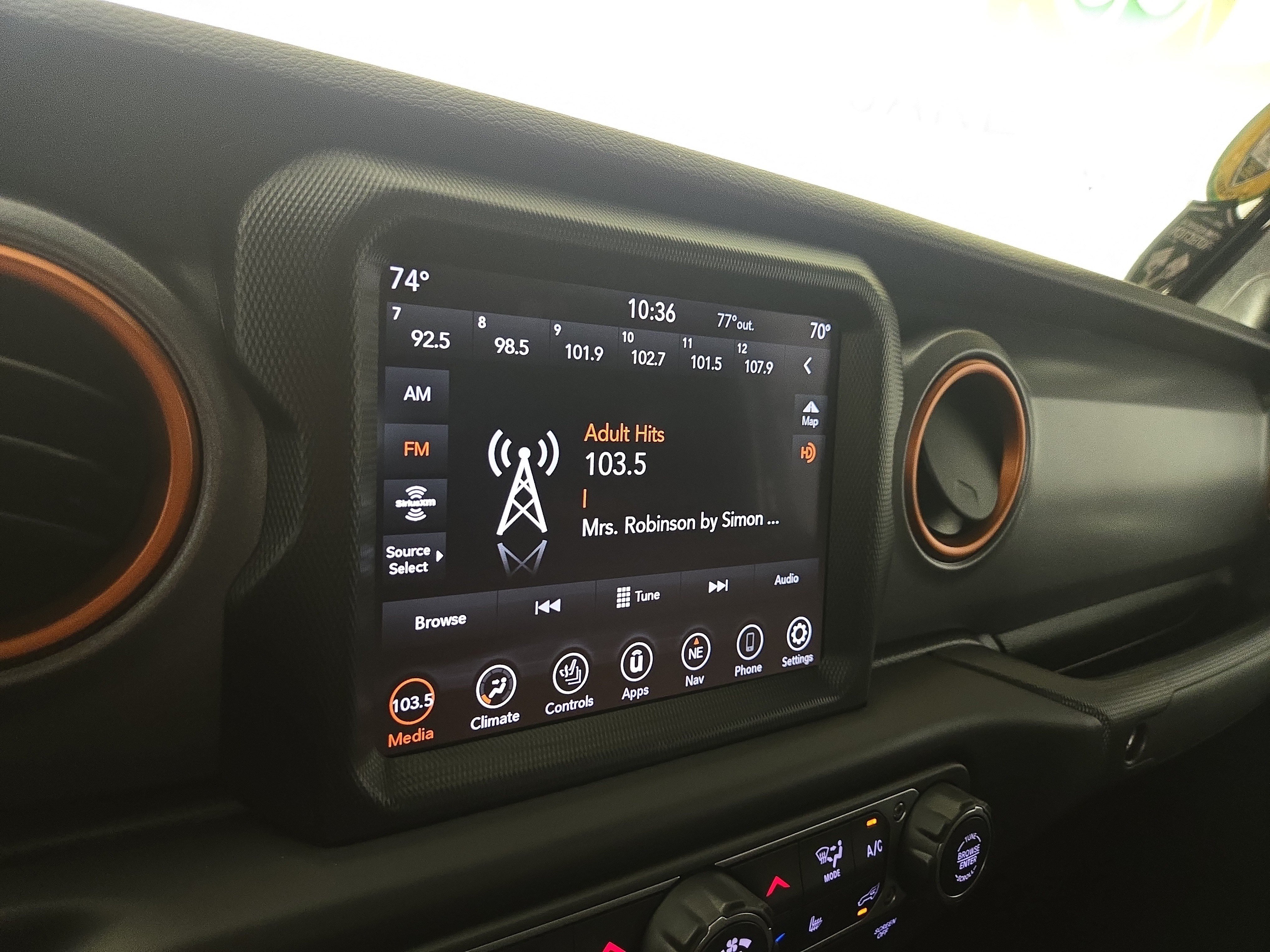 Used 2021 Jeep Gladiator Mojave AWD/4WD image 20