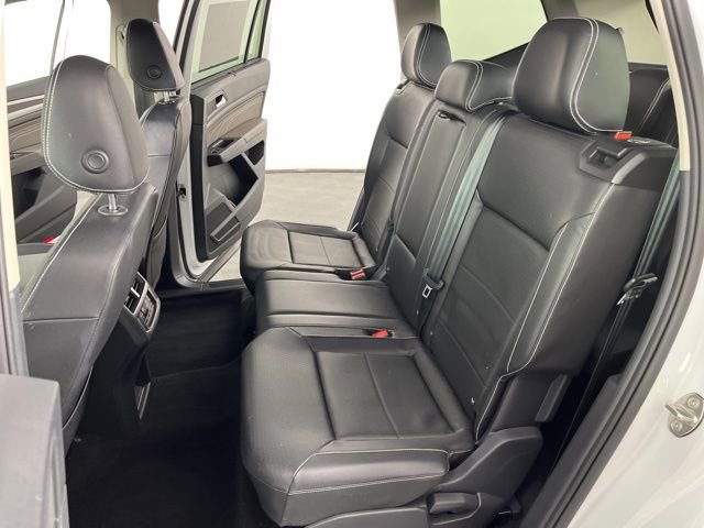Used 2023 Volkswagen Atlas SE image 45