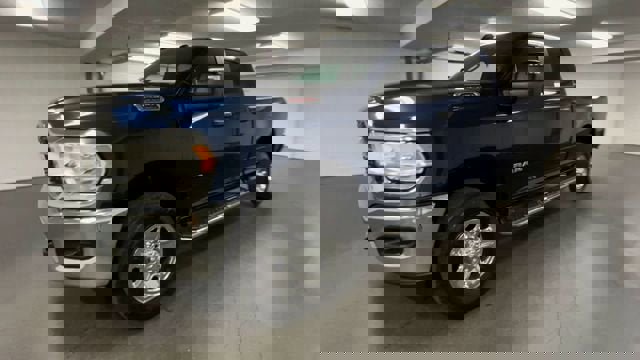 Used 2024 RAM 2500 Big Horn w/ Bed Utility Group image 4