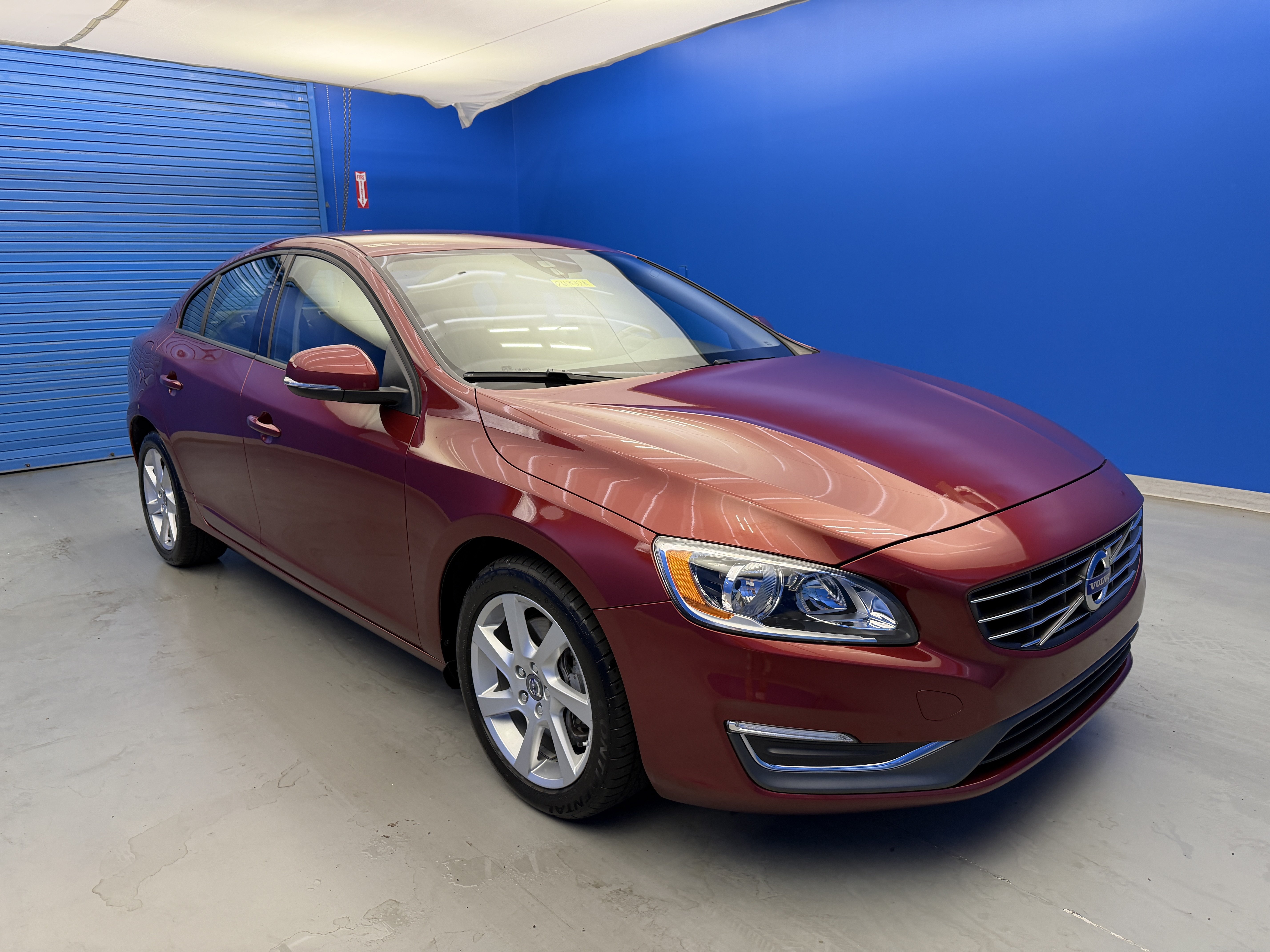 Used 2014 Volvo S60 T5 FWD image 2