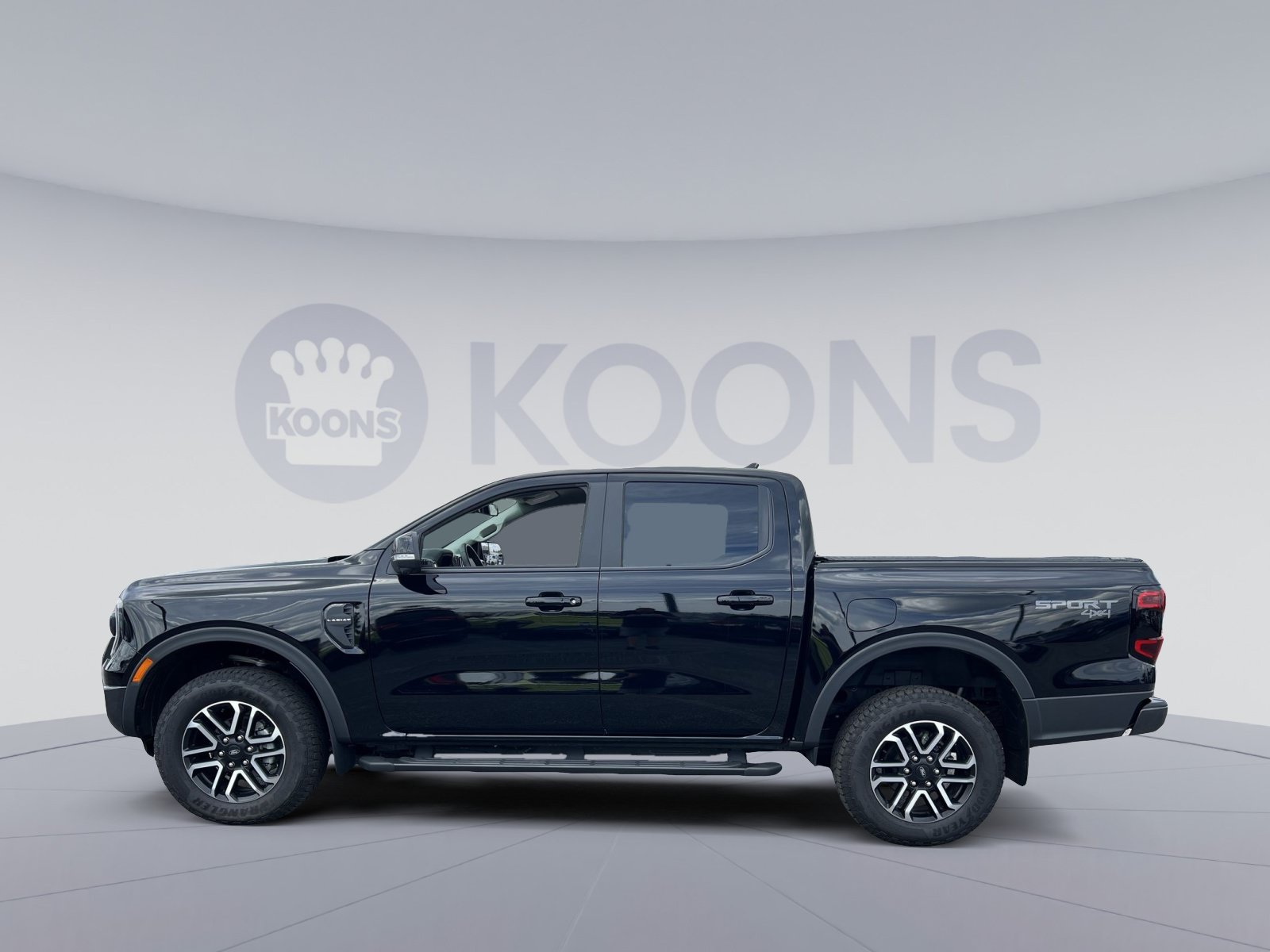 Used 2025 Ford Ranger Lariat w/ Trailer Tow Package AWD/4WD image 13