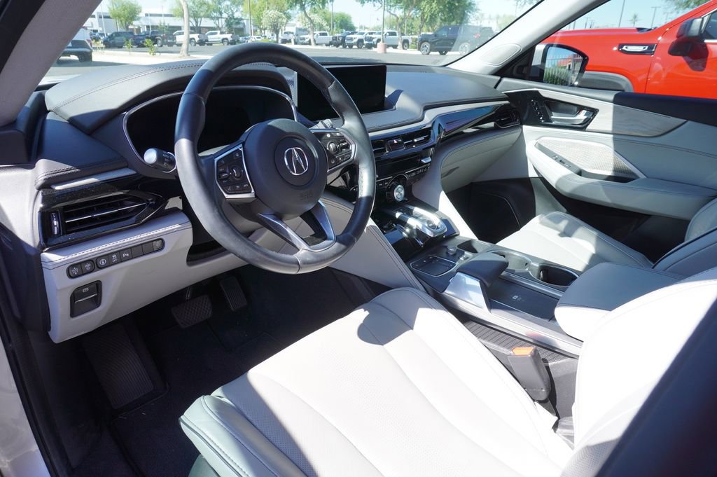 Used 2023 Acura MDX SH-AWD w/ Advance Package image 10
