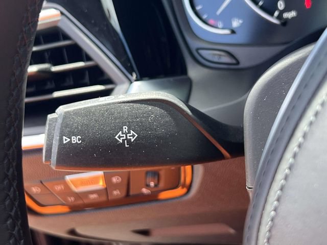 Used 2020 BMW 330i xDrive Sedan w/ M Sport Package AWD/4WD image 25