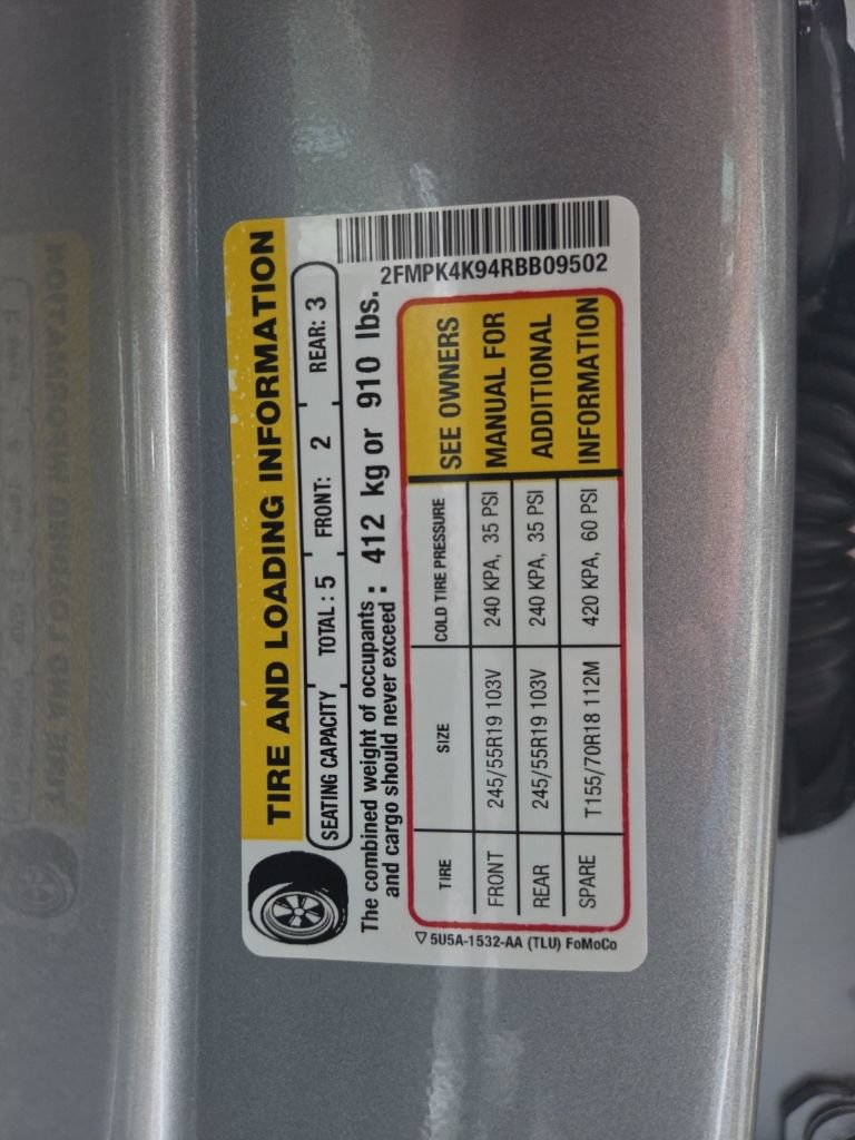 Used 2024 Ford Edge Titanium AWD/4WD image 44