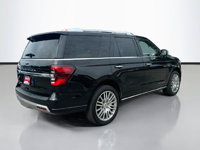 Used 2023 Ford Expedition Platinum AWD/4WD image 6