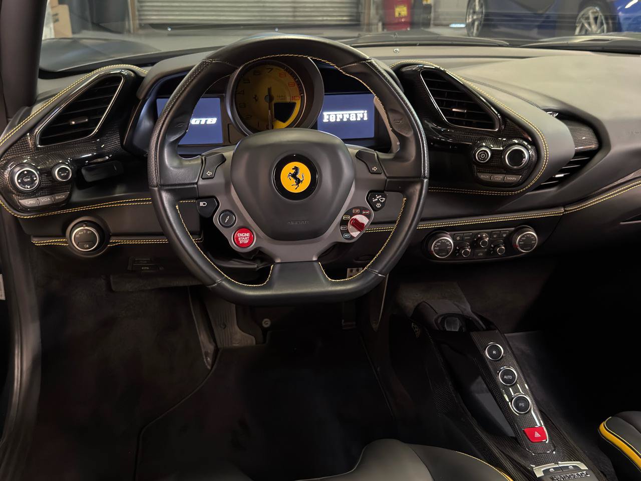 Used 2018 Ferrari 488 GTB RWD image 23