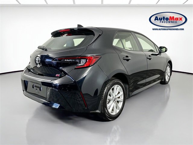 Used 2025 Toyota Corolla SE image 2