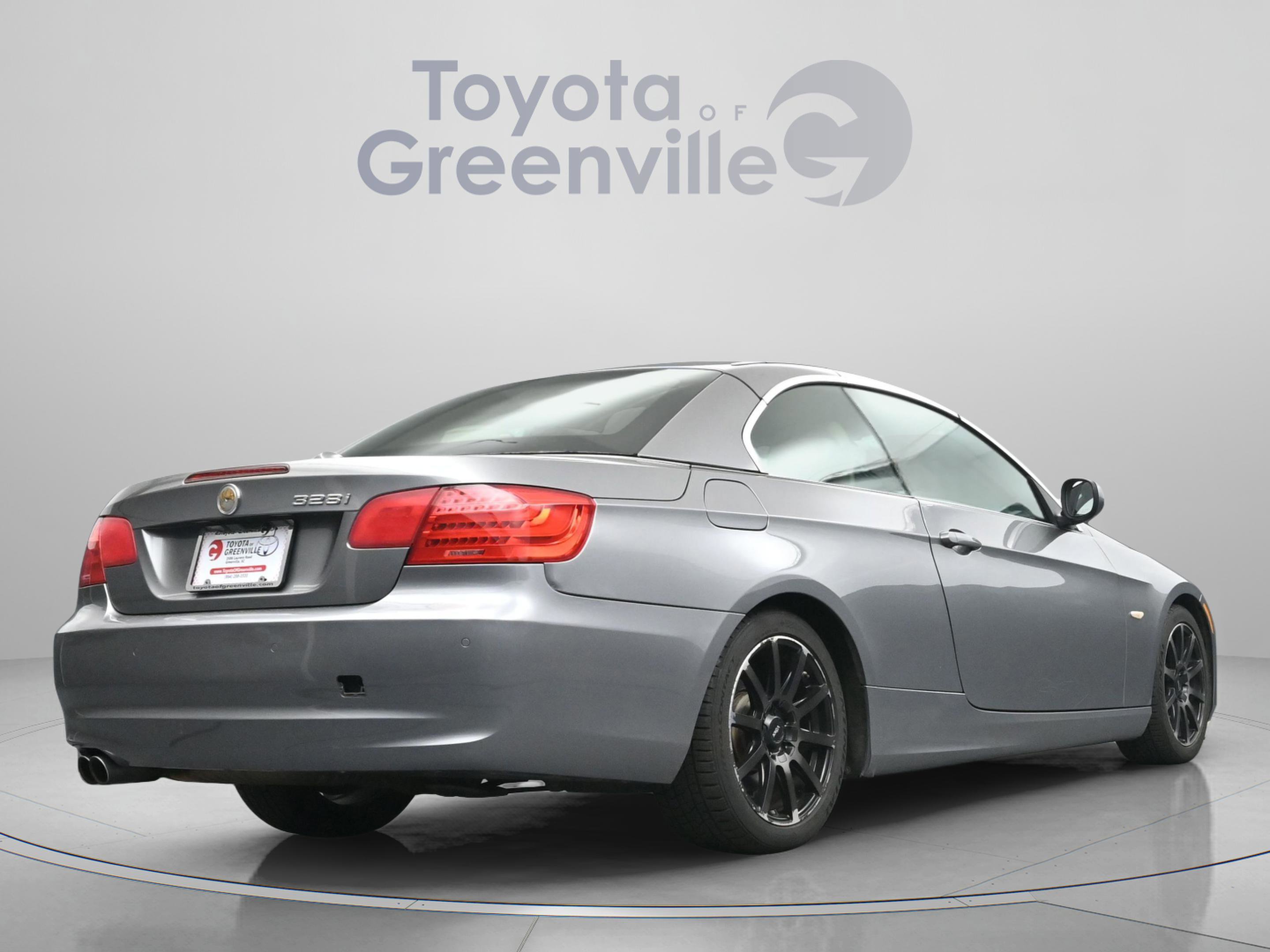 Used 2013 BMW 328i Convertible RWD image 12